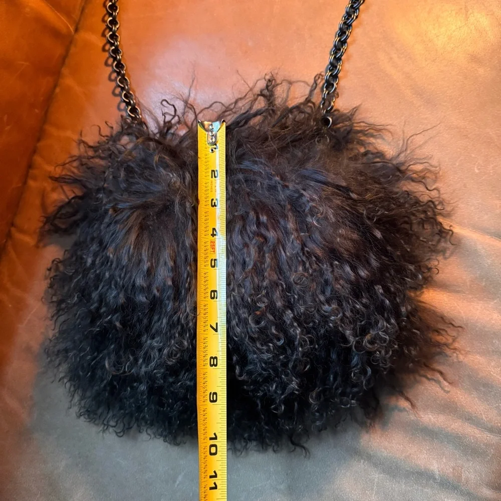 Pour La Victoire Mongolian fur bag w chain - Picture 11 of 13